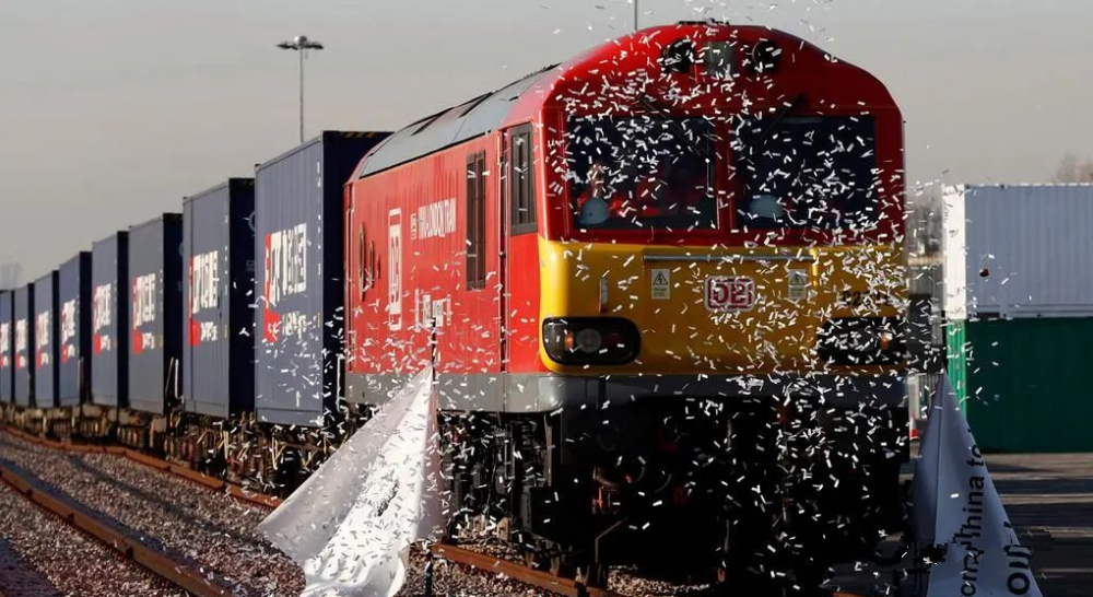 2022.03.30  the Dulata Port in Xinjiang reopened.